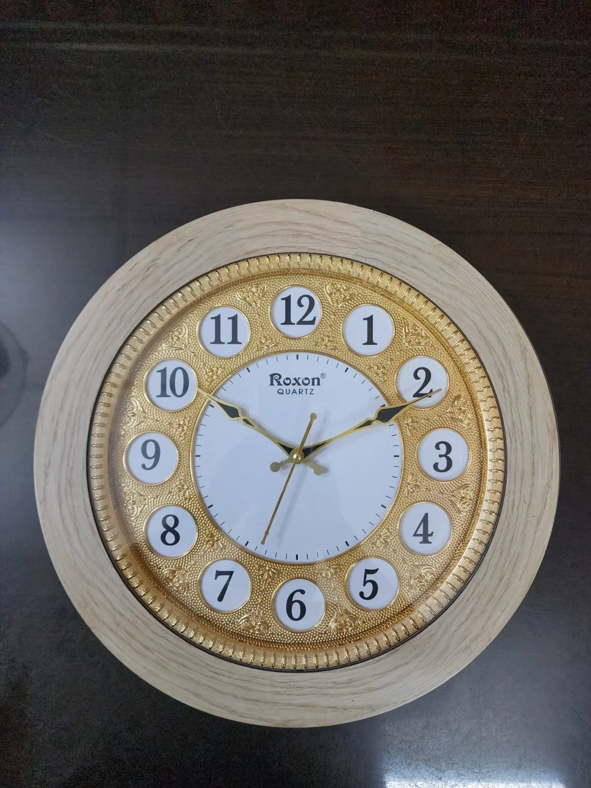 Roxon 220 Gold & Wood Wall Clock - Roxon - Wall Clock 15 inch - Wall Clock, Roxon, Gold - Image 5