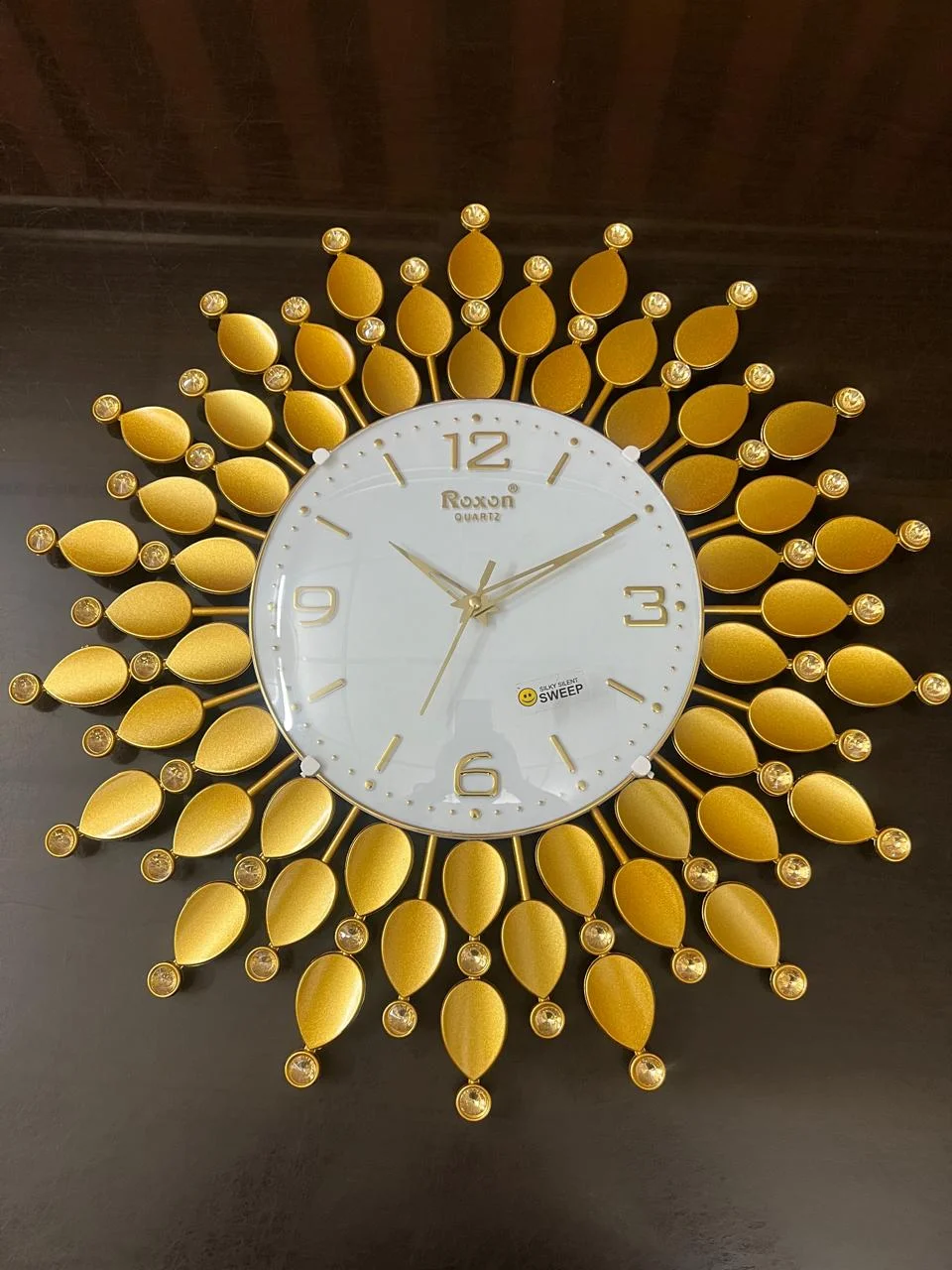 Roxon 1400 Gold Sunburst Wall Clock - Roxon - Wall Clock 18 inch - Wall Clock, Gold Clock, Sunburst Clock - Image 5