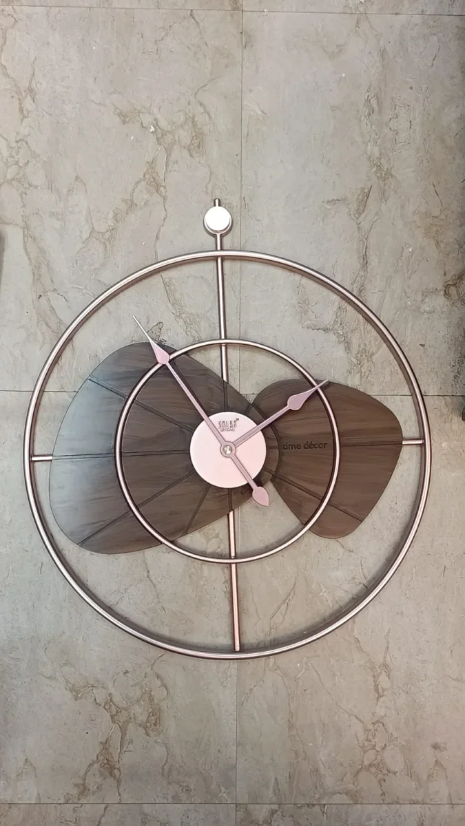Solar SQ-60 Modern Abstract Rose Gold Metal Wall Clock - Solar - Wall Clock - ["Modern Style", "Abstract Design", "Rose Gold Finish" - Image 1